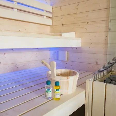 Weinzeit بيت للعطل غامليتز