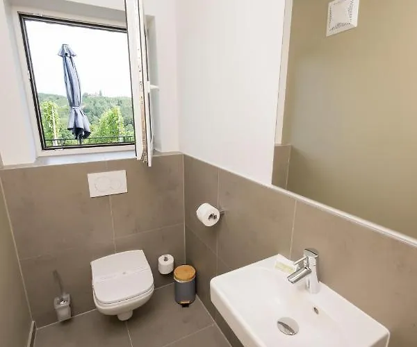 Holiday home Weinzeit